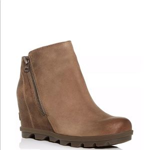 Sorel Joan of Arctic